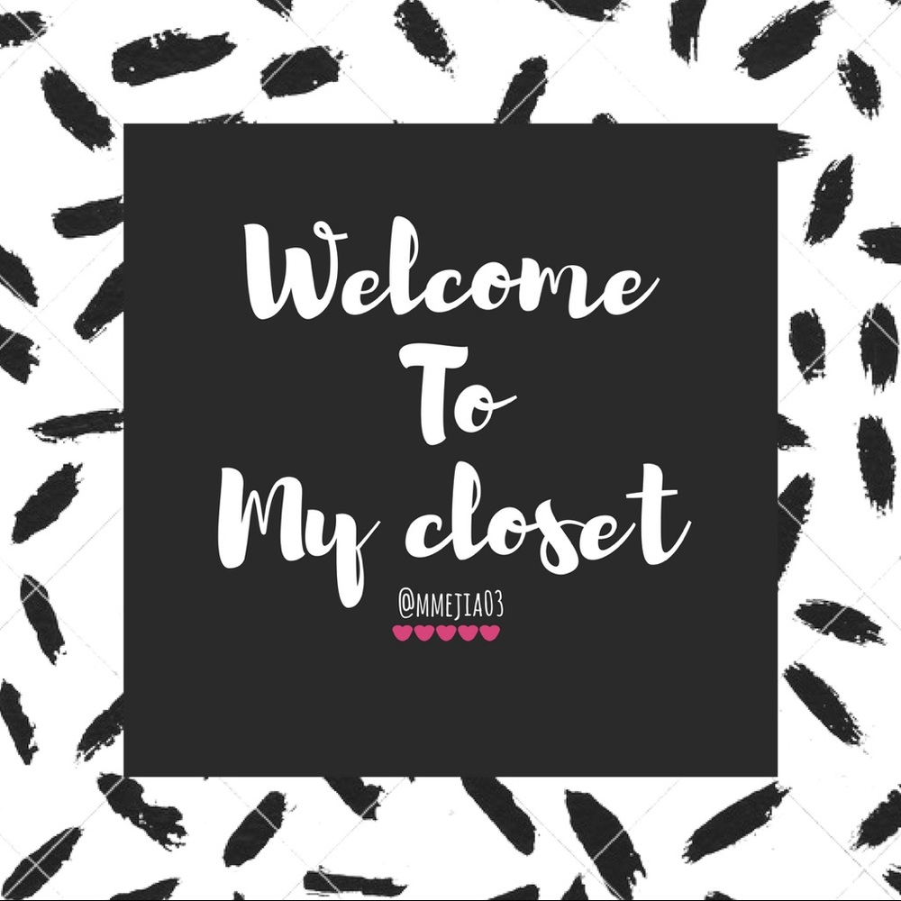 🔳🔳🔳Meet Your Posher! 🔳🔳🔳